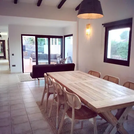 Villa Surfwhitehouse