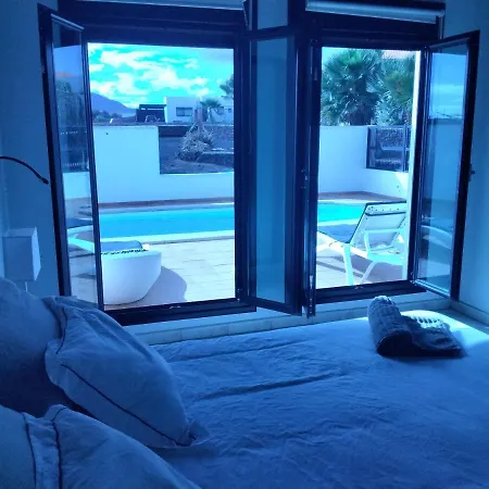 Villa Surfwhitehouse