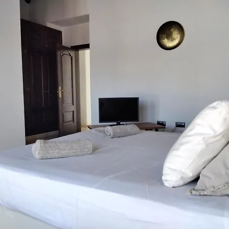 Surfwhitehouse Lajares