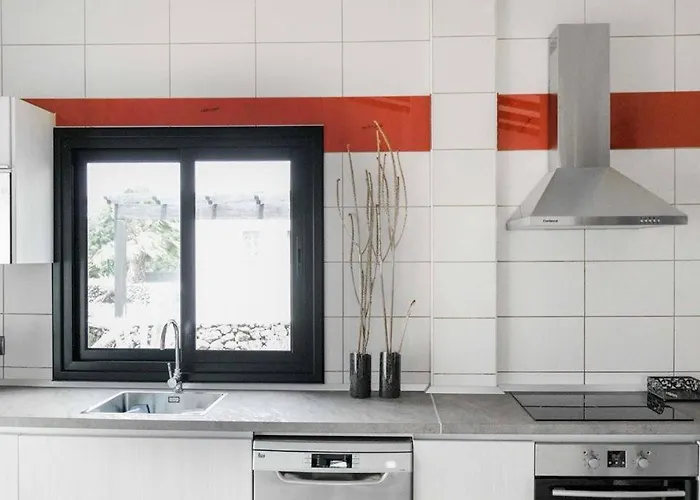 Surfwhitehouse Villa Lajares