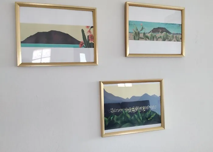 Surfwhitehouse * Lajares