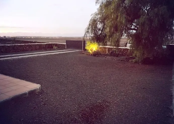 Surfwhitehouse * Lajares