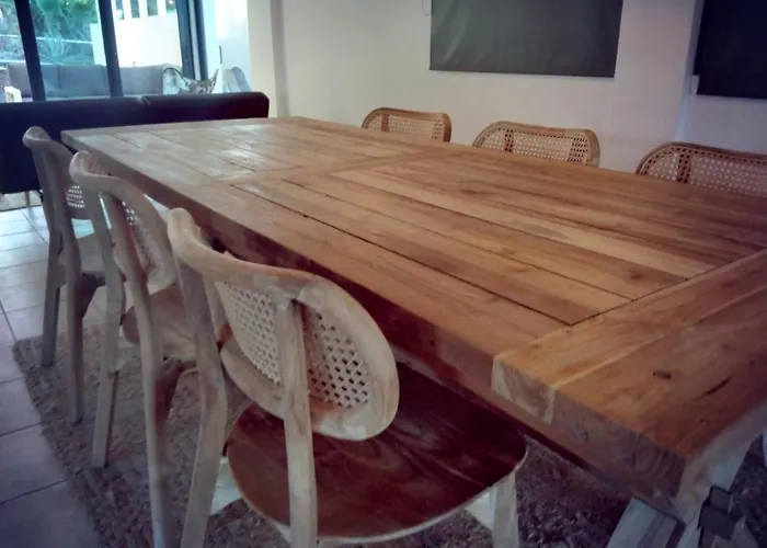 Villa Surfwhitehouse *