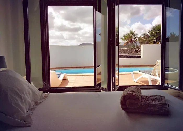 Villa Surfwhitehouse *