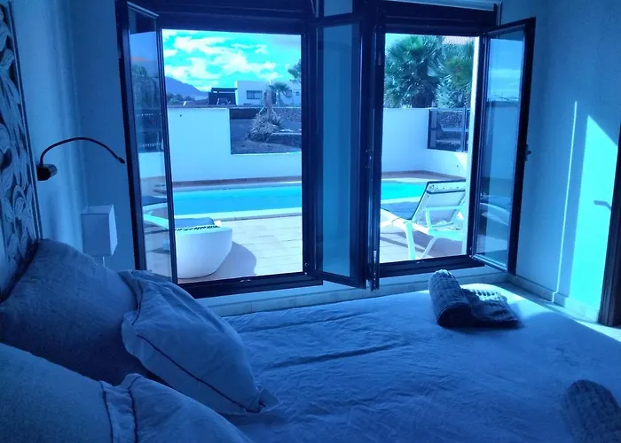 Villa Surfwhitehouse