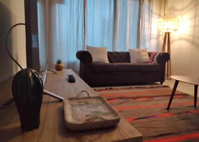 Surfwhitehouse Villa *