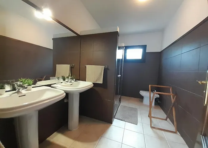 Surfwhitehouse Villa Lajares