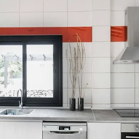 Surfwhitehouse Villa Lajares