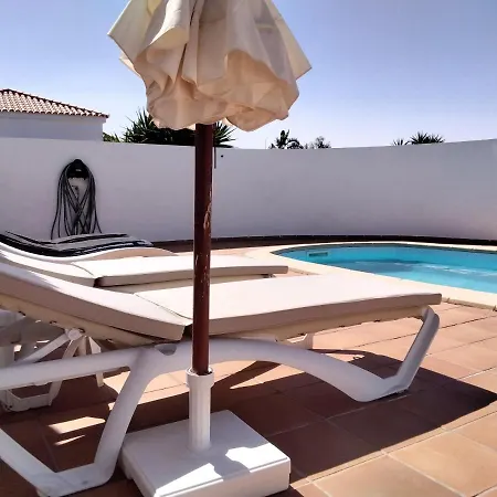 Villa Surfwhitehouse