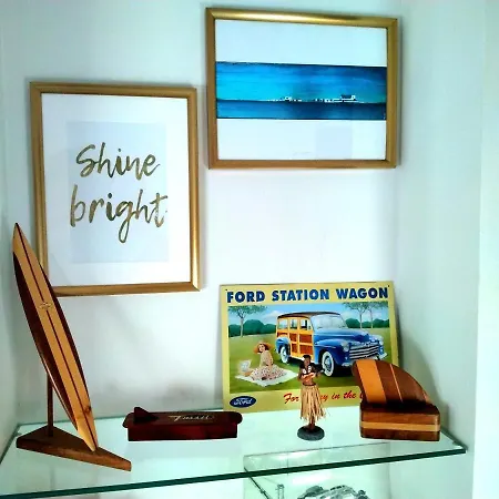 Surfwhitehouse Villa *